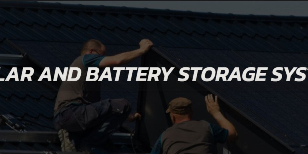 Smart Living with Solar and Battery Storage Systems