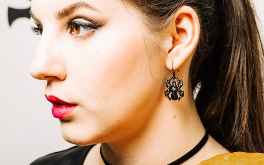 Everything You Need to Know about Square Hoop Diamond Earrings - AVP Trends