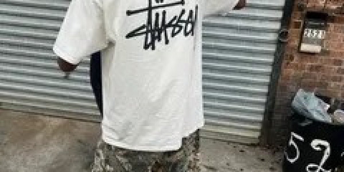 Pull Stussy : Le Guide Complet du Style Streetwear en France