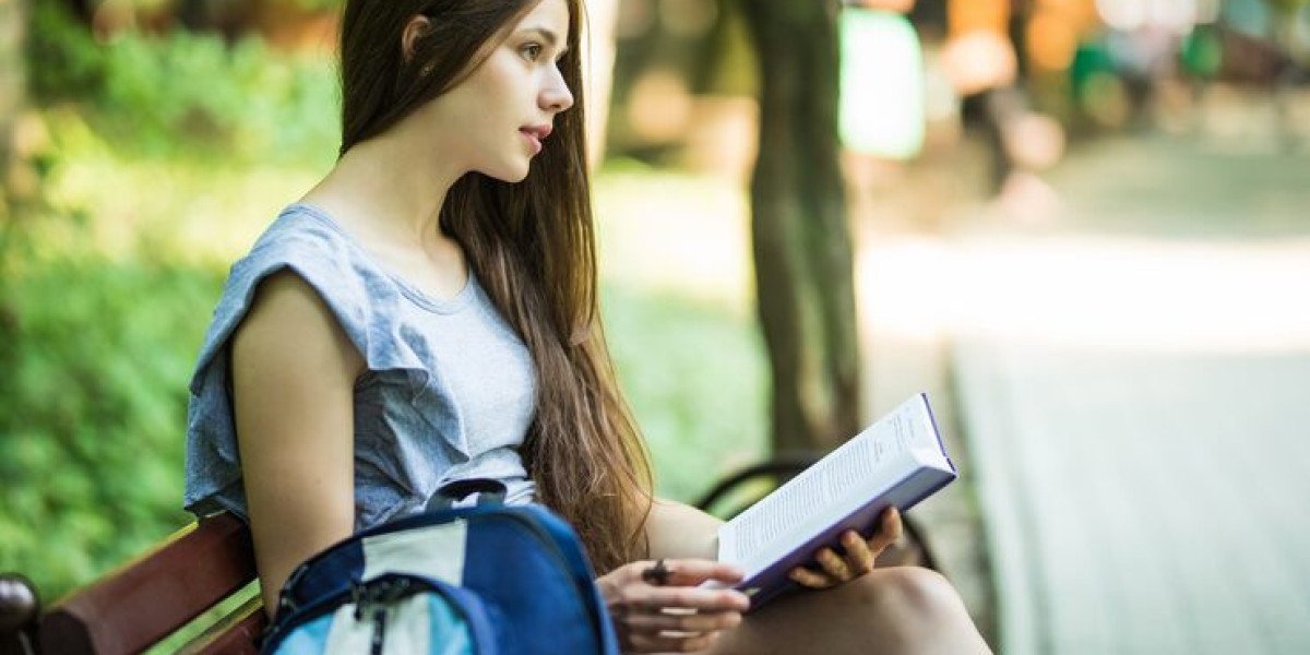 College Call Girls Delhi – Exploring Youth, Education, and Lifestyle in the Capital